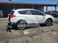 2015 Toyota RAV4 фото