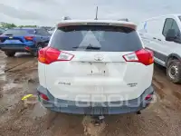2015 Toyota RAV4 photo