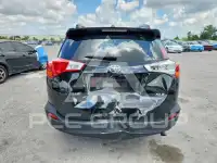 2015 Toyota RAV4 photo