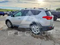 2015 Toyota RAV4 photo