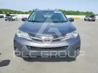 2015 Toyota RAV4 фото