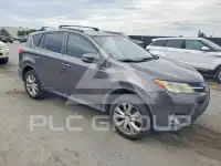 2015 Toyota RAV4 фото