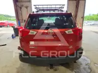 2015 Toyota RAV4 photo