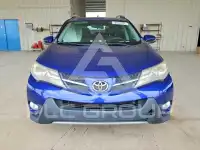 2015 Toyota RAV4 photo