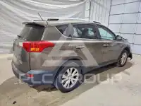 2015 Toyota RAV4 photo