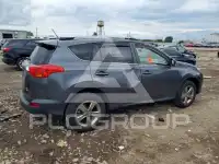 2015 Toyota RAV4 фото