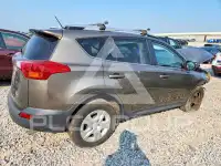 2015 Toyota RAV4 photo