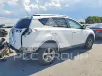 2015 Toyota RAV4 фото