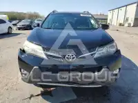 2015 Toyota RAV4 фото
