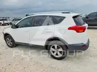 2015 Toyota RAV4 фото