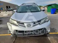 2015 Toyota RAV4 photo