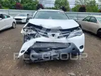2015 Toyota RAV4 фото