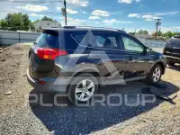 2015 Toyota RAV4 фото