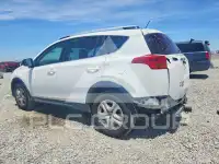 2015 Toyota RAV4 фото