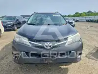 2015 Toyota RAV4 photo