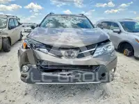 2015 Toyota RAV4 фото