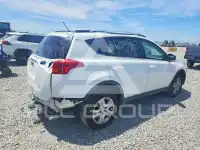 2015 Toyota RAV4 фото