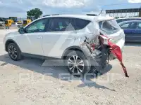 2015 Toyota RAV4 фото