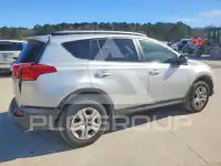 2015 Toyota RAV4 photo