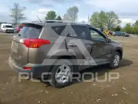2015 Toyota RAV4 фото
