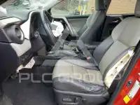 2015 Toyota RAV4 photo