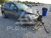 2015 Toyota RAV4 фото