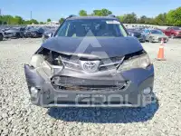 2015 Toyota RAV4 photo