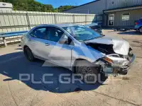 2015 Toyota COROLLA фото