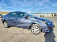 2015 Toyota COROLLA фото