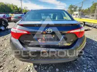 2015 Toyota COROLLA фото