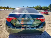2015 Toyota COROLLA фото