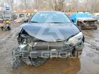 2015 Toyota COROLLA фото