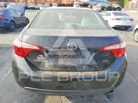 2015 Toyota COROLLA фото