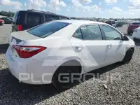 2015 Toyota COROLLA фото