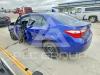 2015 Toyota COROLLA фото