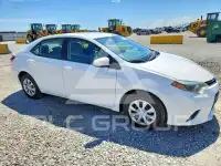 2015 Toyota COROLLA фото