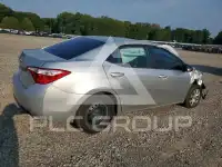 2015 Toyota COROLLA фото