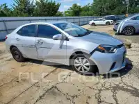 2015 Toyota COROLLA фото