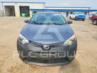 2015 Toyota COROLLA фото