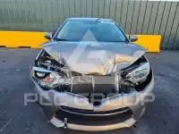 2015 Toyota COROLLA фото
