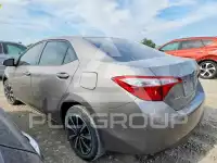 2015 Toyota COROLLA фото