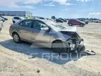2015 Toyota COROLLA фото