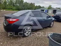 2015 Toyota COROLLA фото