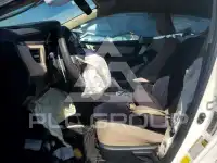 2015 Toyota COROLLA фото