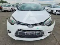 2015 Toyota COROLLA фото