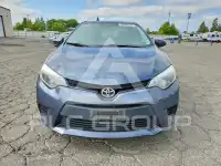 2015 Toyota COROLLA фото