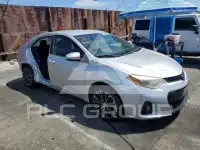 2015 Toyota COROLLA фото
