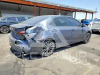 2015 Toyota COROLLA фото