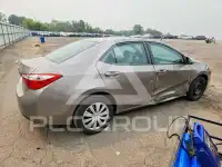 2015 Toyota COROLLA фото