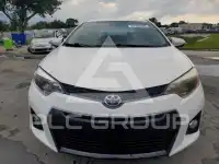 2015 Toyota COROLLA фото